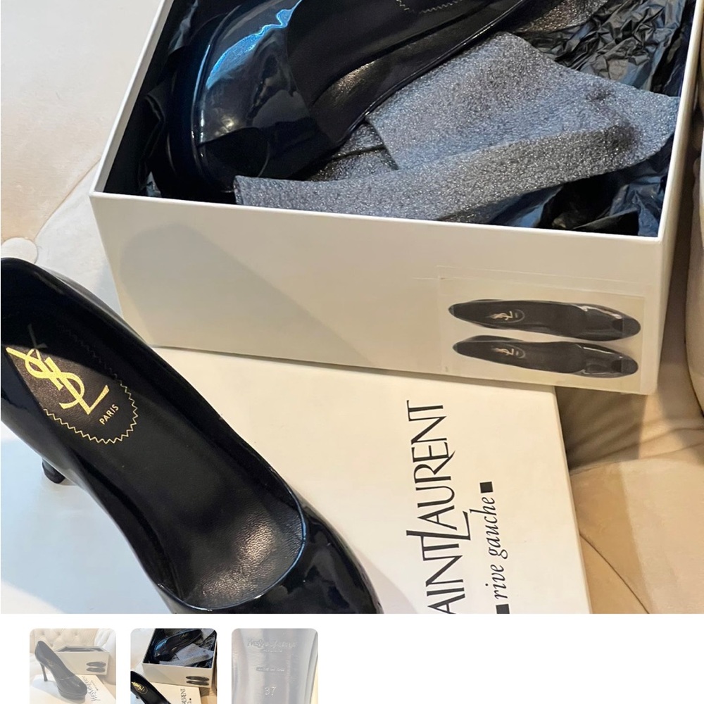 Designer navy blue heels
